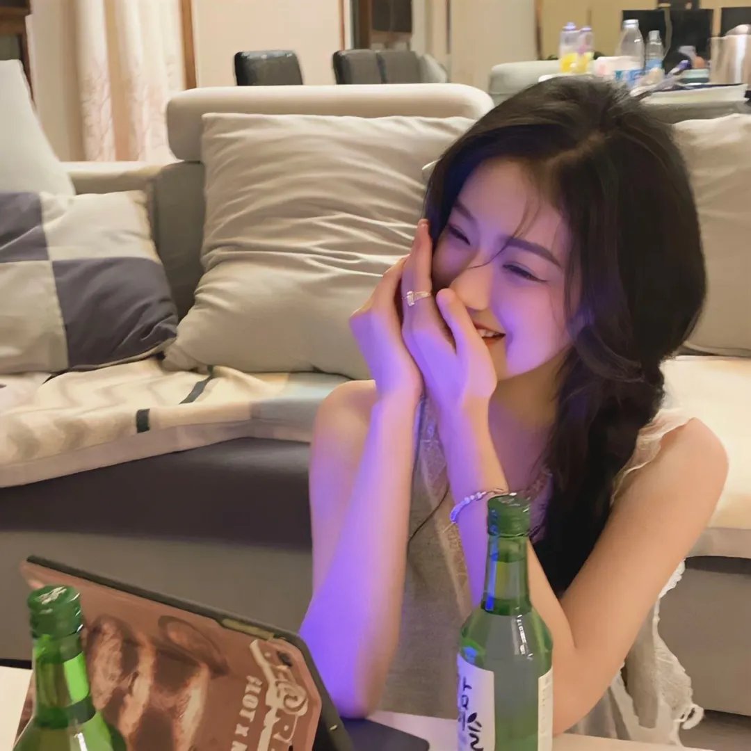 在星光掩映下